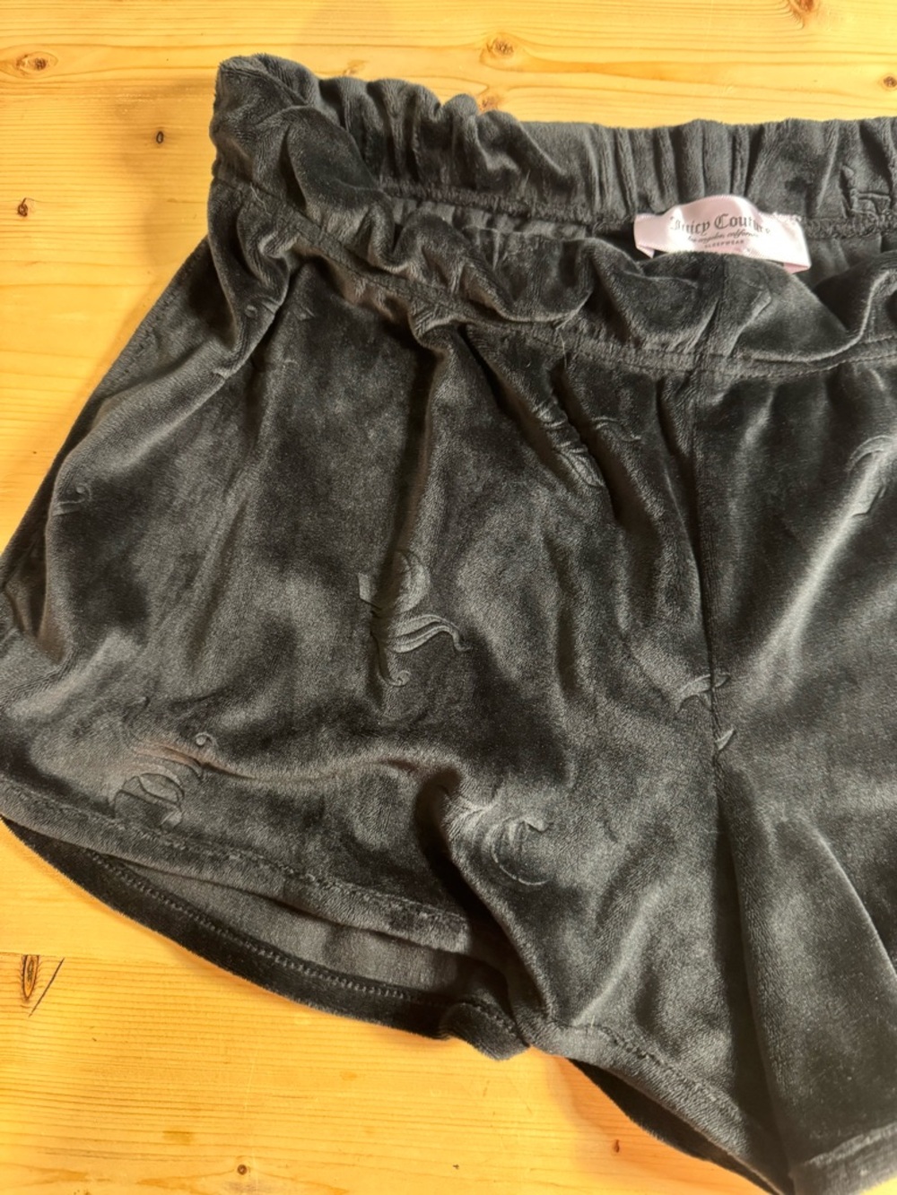 JUICEY COUTORE SHORTS